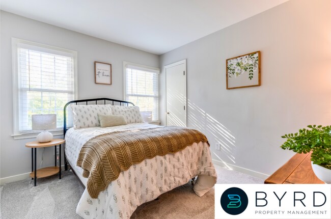 Building Photo - 13908 Deer Thicket Ct