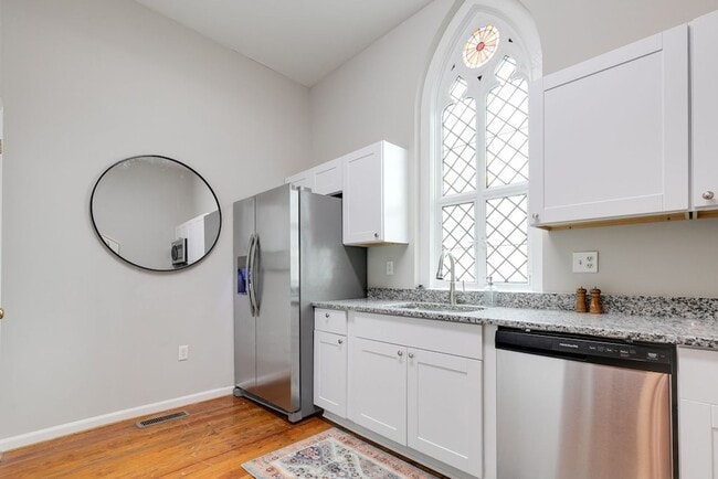 Building Photo - Princess Anne