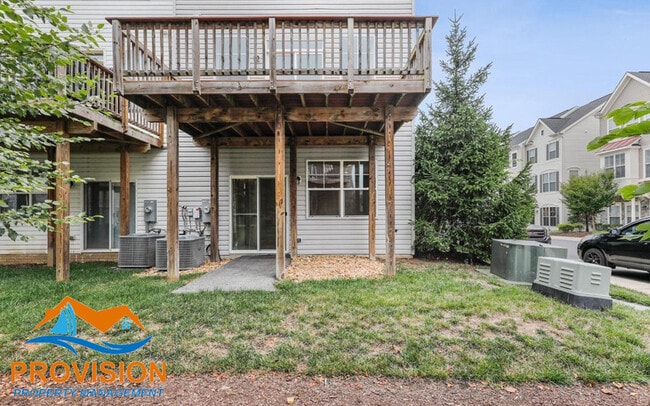 Building Photo - 7802 Five Oaks Ct