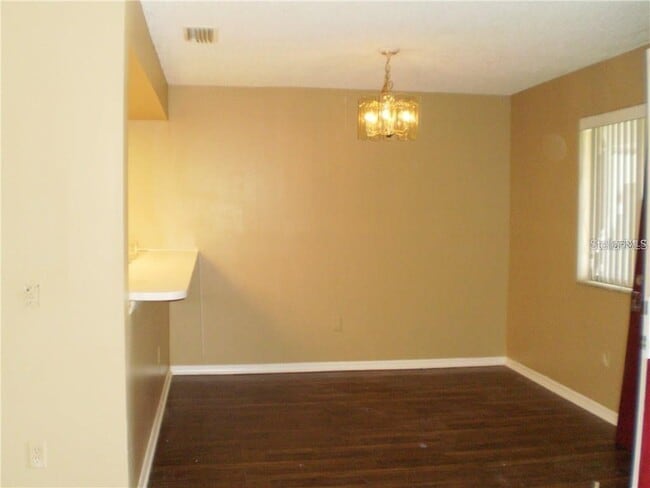 Building Photo - 120 McNeela Dr
