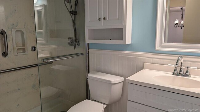 Building Photo - 6531 SE Federal Hwy