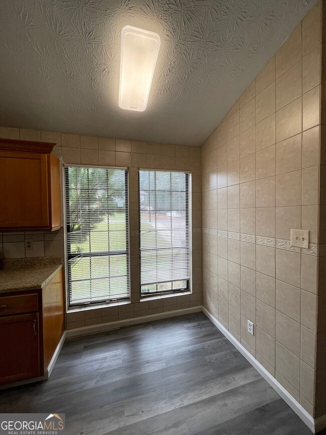 Building Photo - 1088 Riva Ridge Dr NW