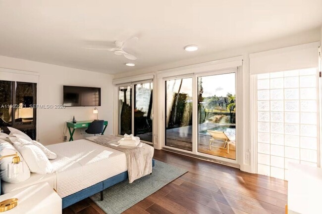 Building Photo - 636 Hibiscus Dr