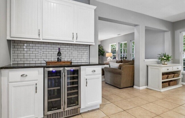 Building Photo - 7 Longleaf Ct