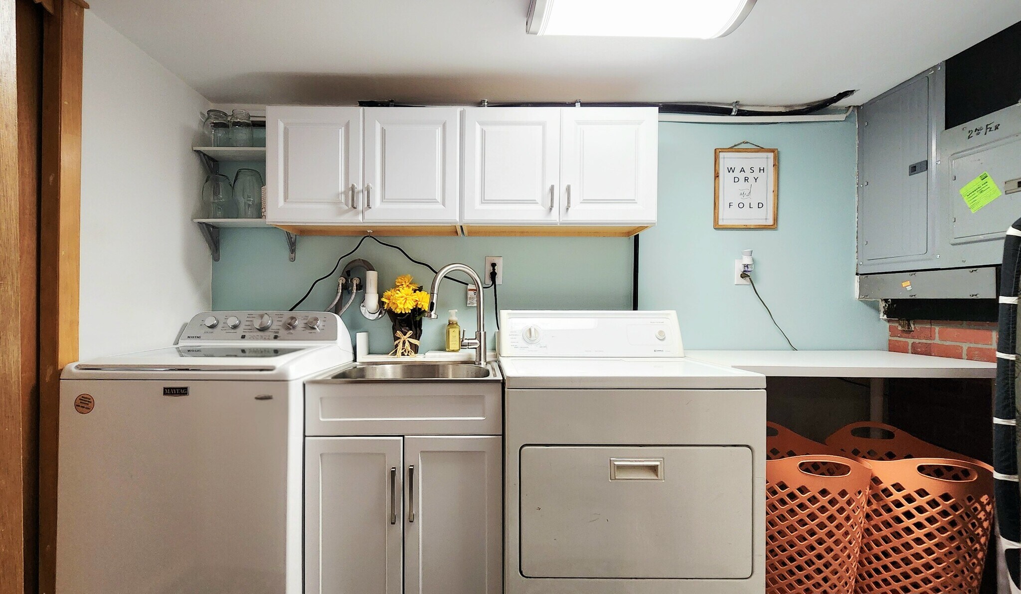 Time for Laundry - 11 Banta Ave