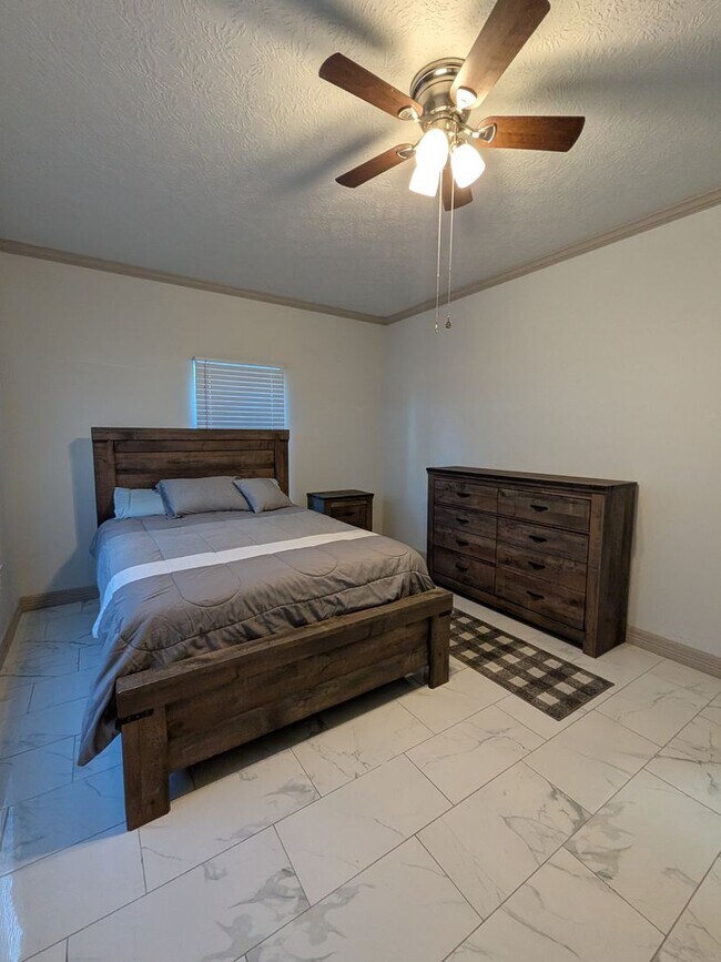 Building Photo - 2995 Pecos St