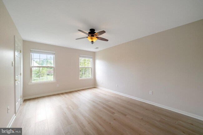 Building Photo - 249 Flagstone Rd