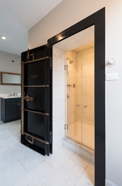 Building Photo - 6 Main St Ext