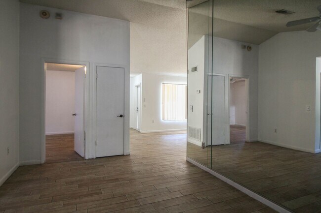 Building Photo - 7741 Danu Dr