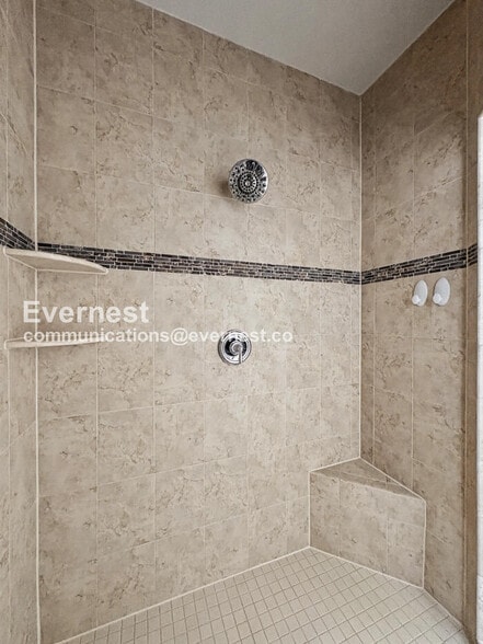 Building Photo - 1313 Cheswick Ln