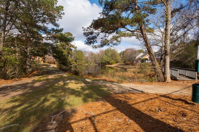 Building Photo - 2BR/2.5BA Townhome – Sweetwater Plantation (West Side)