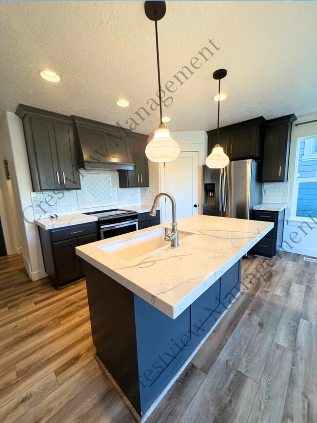 Building Photo - 4883 N Nile Dr