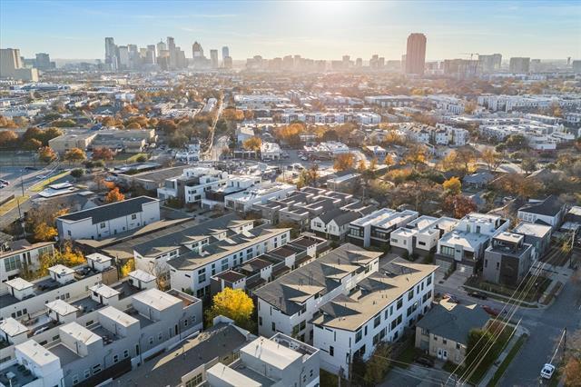 Building Photo - 1848 Euclid Ave