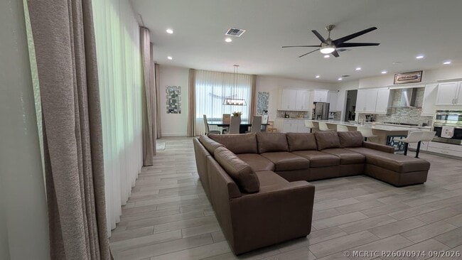 Building Photo - 5011 Beland Dr