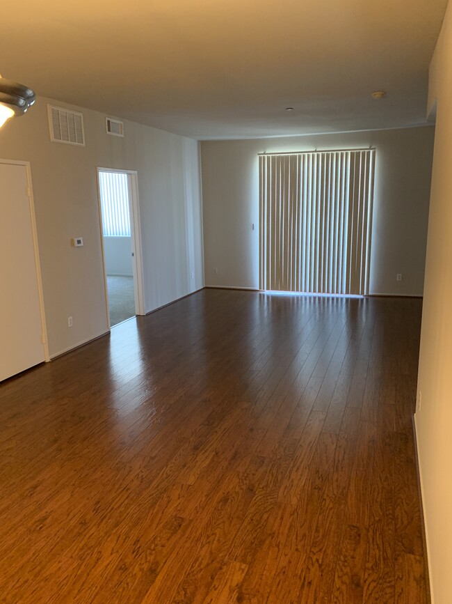 Dining looking at Livingroom - 10717 Lawler St