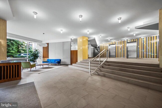 Building Photo - 4200 Cathedral Ave NW