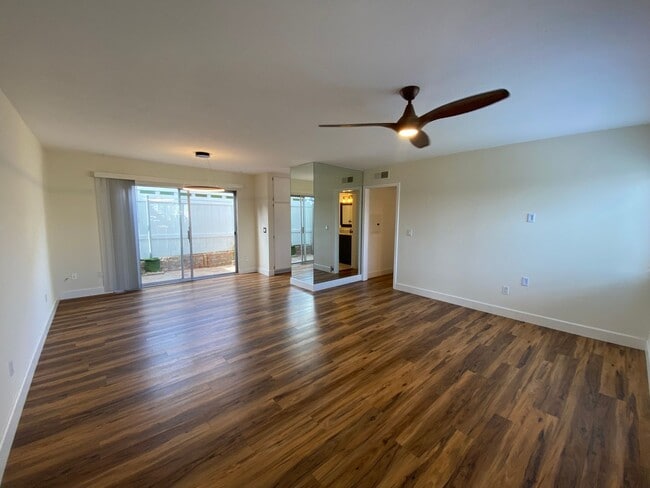 Building Photo - TWO PARKING SPACES INCLUDED! In Unit Washer & Dryer! Large Private Patio for Bikes, Boards and Bb...