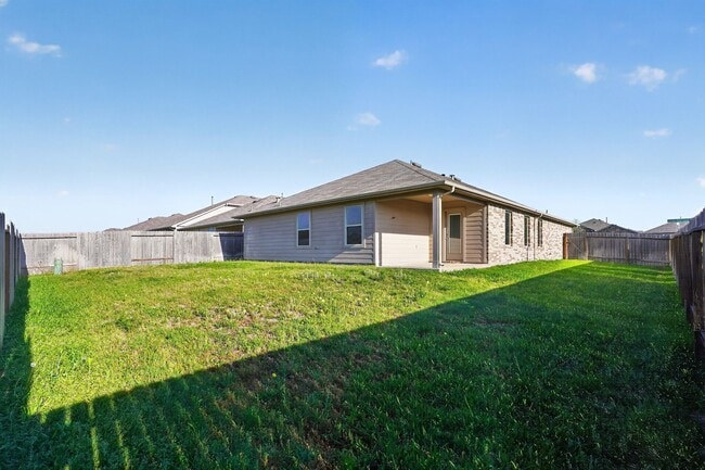 Building Photo - 14805 Prickly Pear Cv