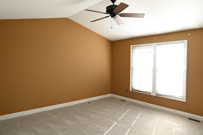 Building Photo - 5206 Bamburg Ct
