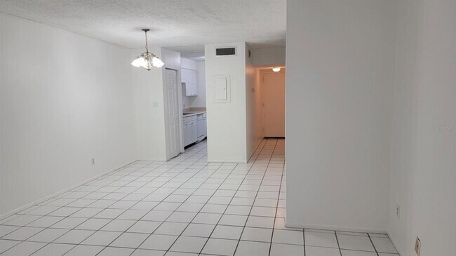 Building Photo - 7601 Abbey Ln