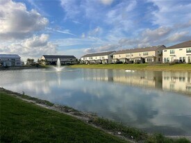 Building Photo - 2151 Appleton Cir S