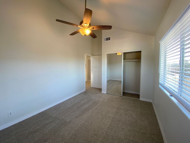 Building Photo - Beautiful Remodeled Home in Carlsbad Village!