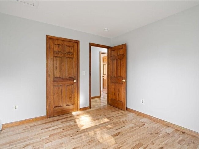 Building Photo - 79 A Cucumber Hill Rd