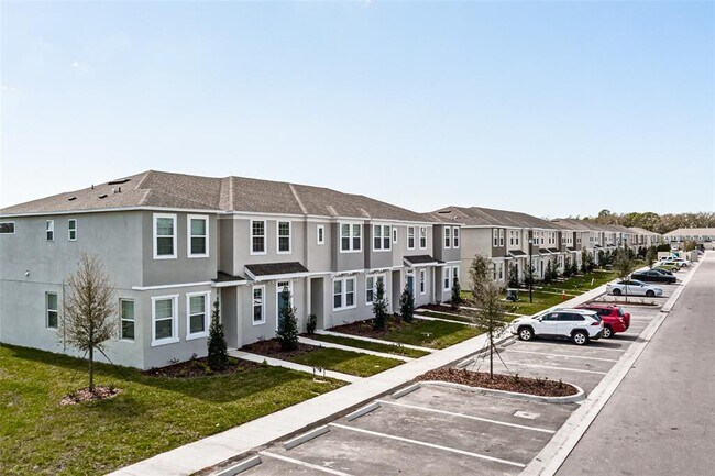 Building Photo - 6357 Fairmont Ln