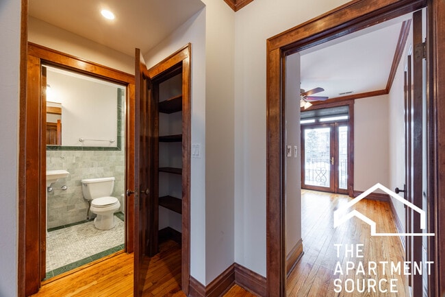 Building Photo - 4305 N Richmond St