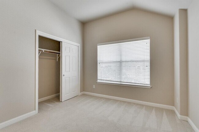 Building Photo - 1713 Greenside Trail