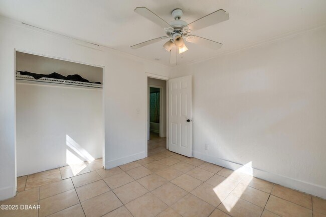 Building Photo - 416 Margie Ln