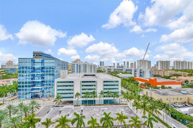 Building Photo - 18800 NE 29th Ave