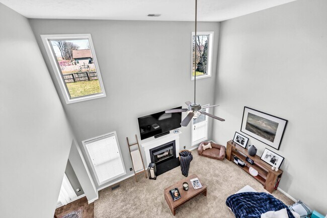 Building Photo - 3460 Oak Creek Dr