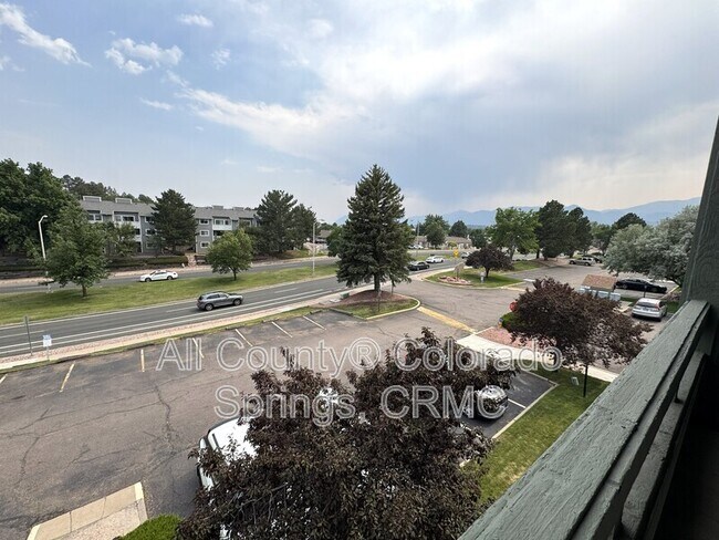 Building Photo - 120 W Rockrimmon Blvd