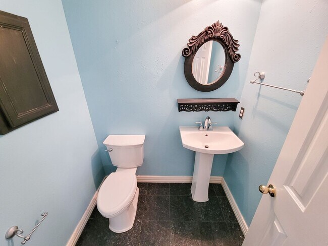 Building Photo - Welcome home to this beautiful 2 story on a cul de sac lot! Fresh paint and Stainless steel appli...