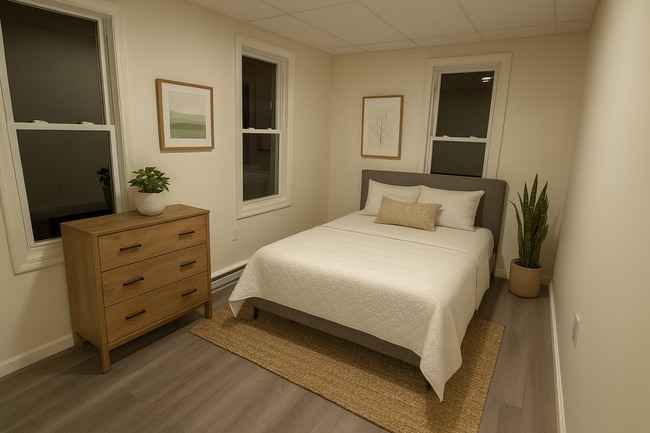 Building Photo - 425 Center St