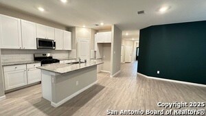 Building Photo - 10811 Hernando Ct