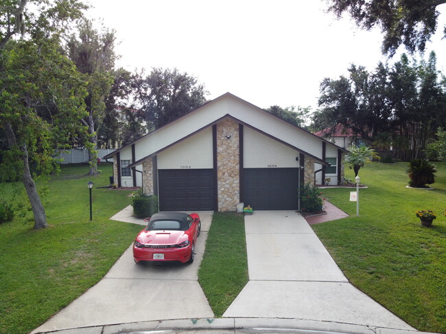 Building Photo - 1004 Stonybrook Cir