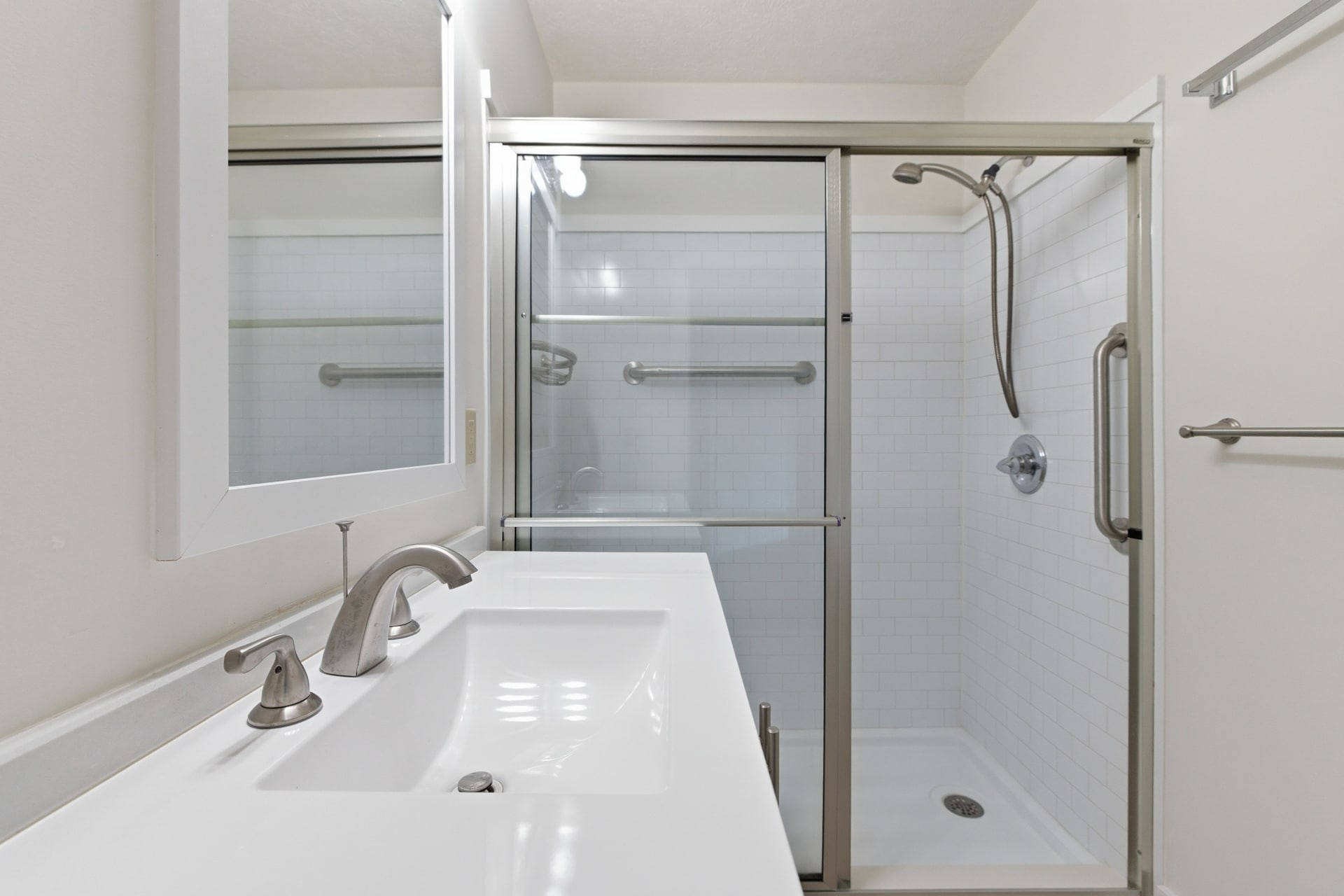 Building Photo - 1921 Ty Way Xing