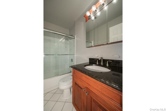 Building Photo - 50 Fairfield Way