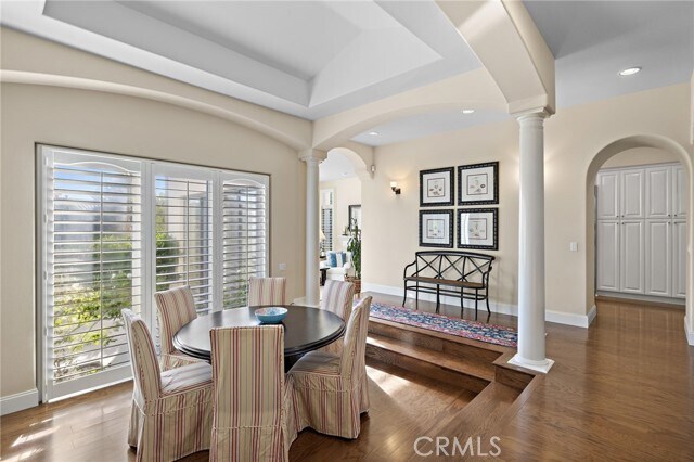 Building Photo - 110 Sidney Bay Dr