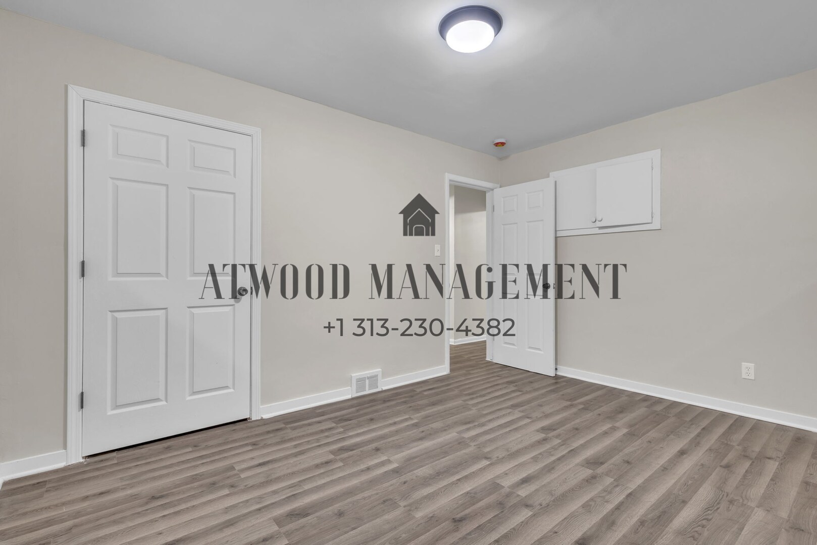 Building Photo - This beautifully updated 3-bedroom, 1-bath single-family home is ready for move-in!