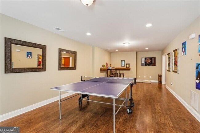 Building Photo - 1124 Promontory Dr
