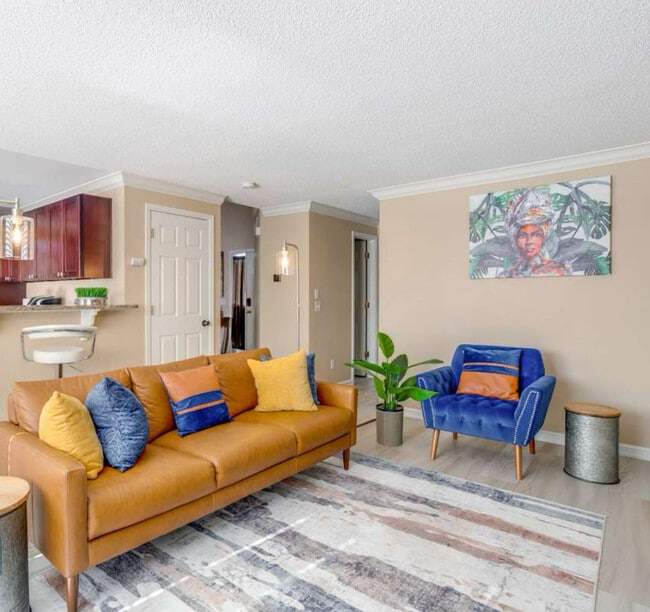 Building Photo - 5357 S Liverpool Way