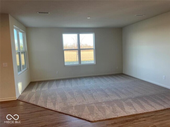 Building Photo - 4824 Oak Hl Dr