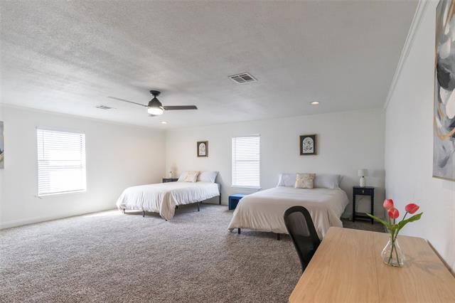 Building Photo - 8073 Bonnie Cir