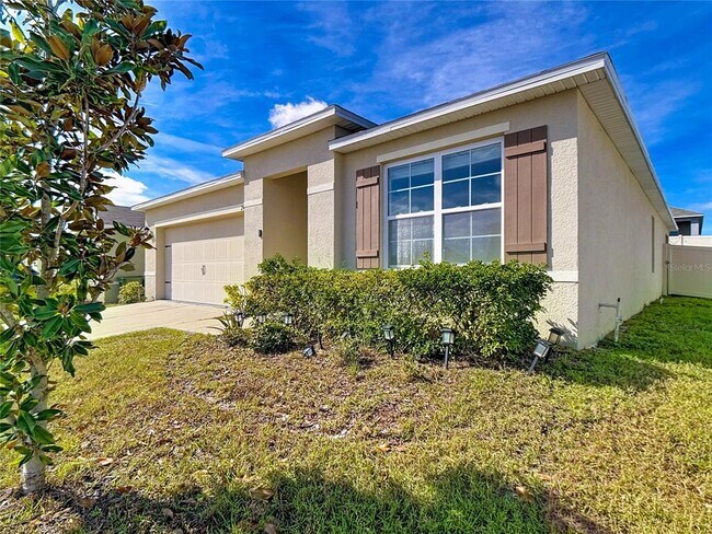 Building Photo - 241 Meadowbrook Blvd