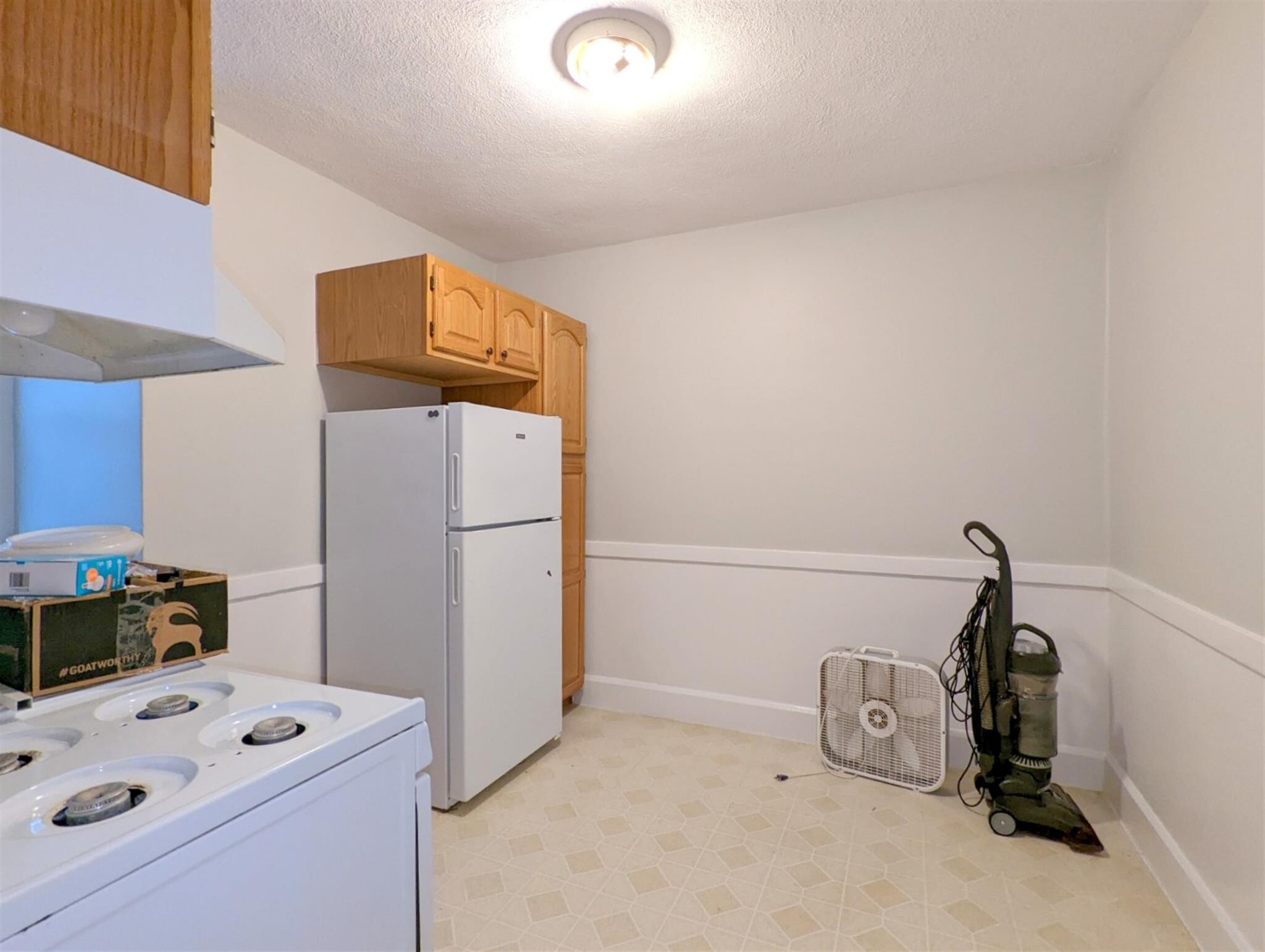 Building Photo - 145 Summer St