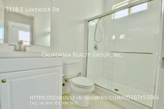 Building Photo - 3118 E Lavender Dr