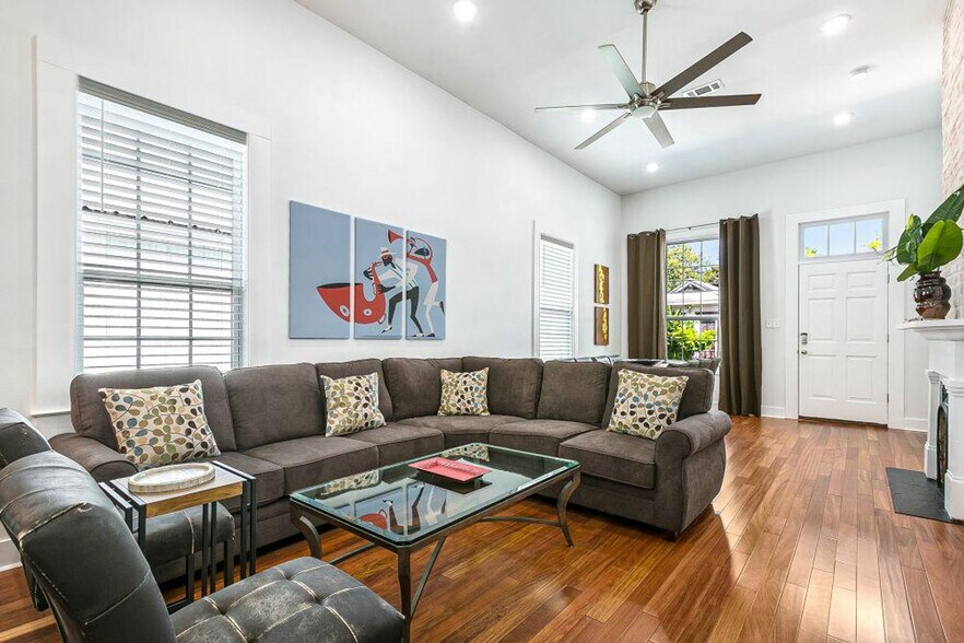 Building Photo - 4018 Tchoupitoulas St
